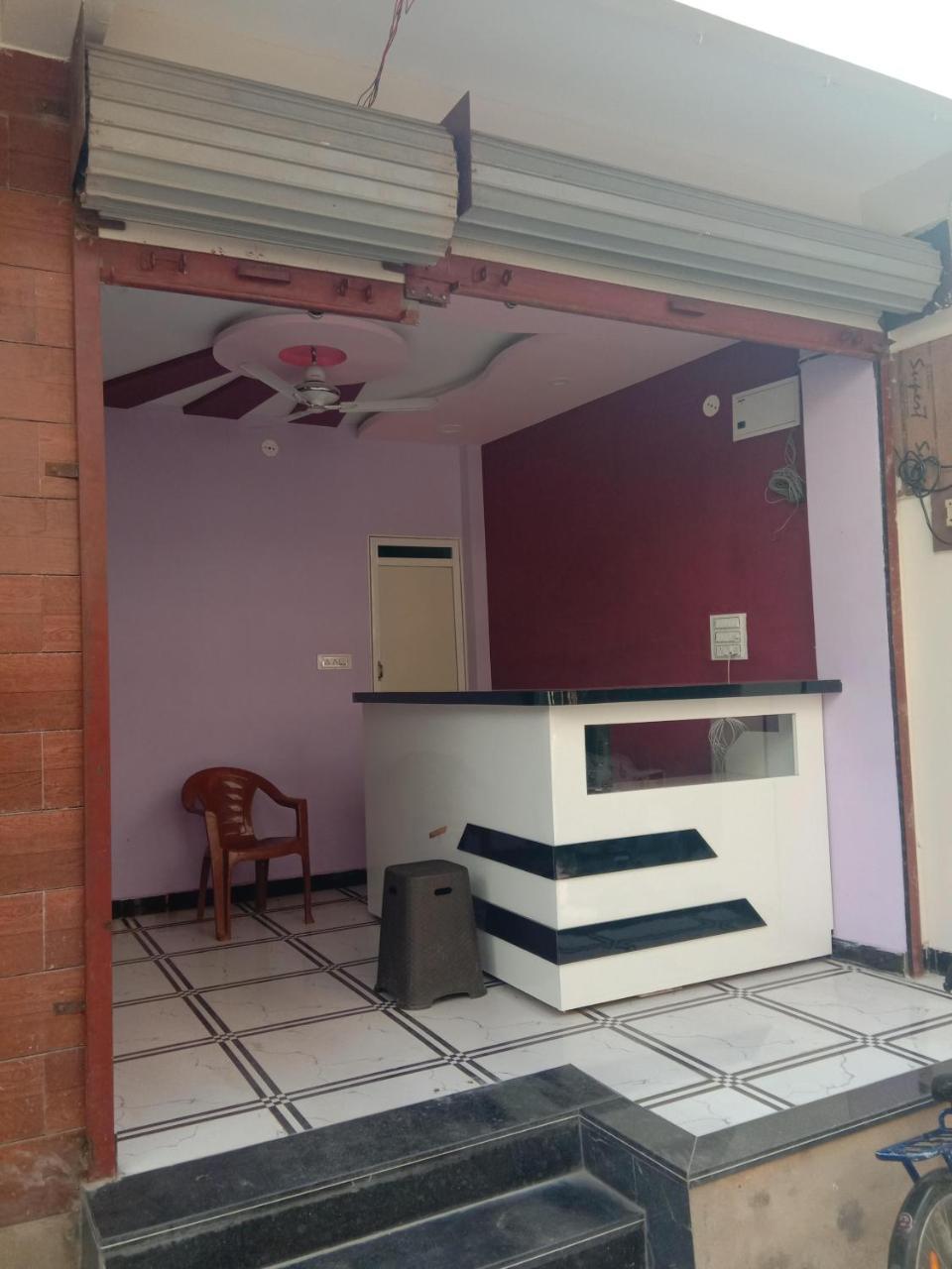 Shanti Guest House Ujjain Exterior foto